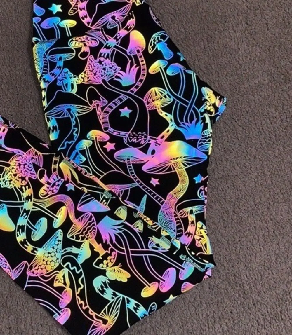 Rainbow Reflective Jogger Pant Elastic Drawstring Waist Mushroom Rave Pride Sz M - Picture 1 of 12